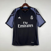 Retro Real Madrid 2016-2017 second away game